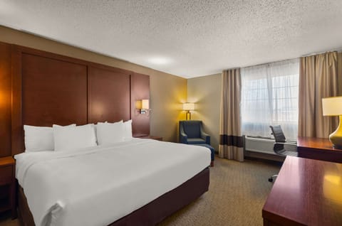 Desk, iron/ironing board, cribs/infant beds, rollaway beds