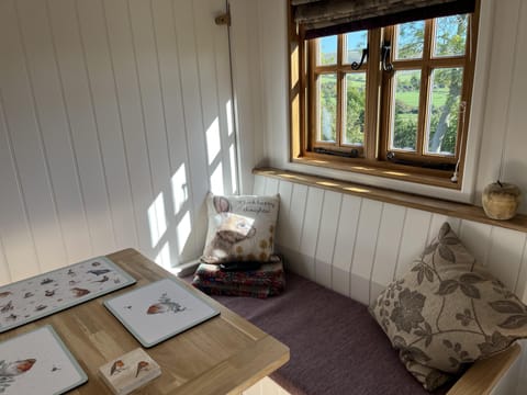 Cabin | 1 bedroom, free WiFi, bed sheets