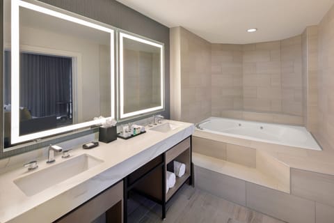 Suite, 1 Bedroom | Bathroom | Eco-friendly toiletries, hair dryer, towels