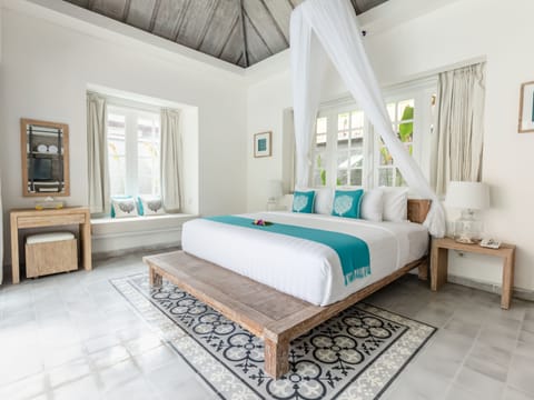 Villa, 1 Bedroom, Private Pool (with Free Daily Afternoon Tea) | Minibar, in-room safe, desk, laptop workspace