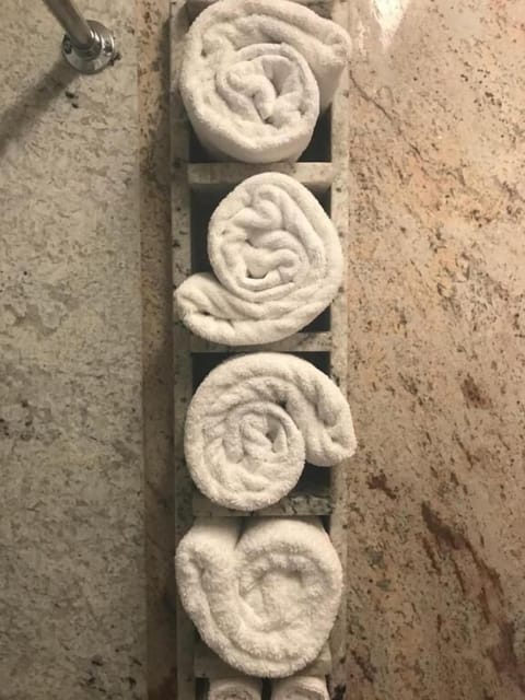 Free toiletries, towels