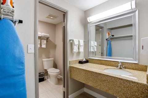 Shower, eco-friendly toiletries, hair dryer, towels