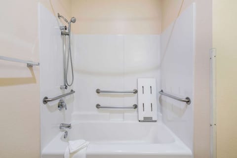 Room, 2 Queen Beds, Accessible (Mobility Accessible) | Bathroom | Combined shower/tub, free toiletries, hair dryer, towels