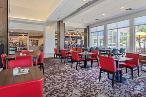 Breakfast, lunch and dinner served