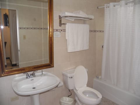 Standard Room, 2 Double Beds, Non Smoking | Bathroom | Shower, free toiletries, hair dryer, towels