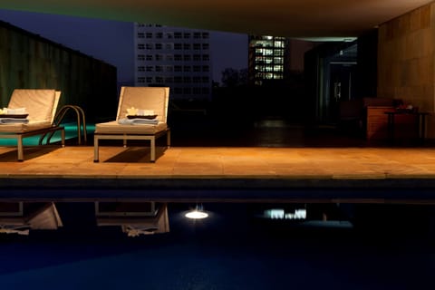 Indoor pool, outdoor pool