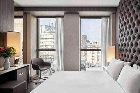 Room, 1 King Bed, City View | View from room