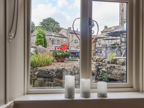 1 bedroom, individually decorated, individually furnished, free WiFi