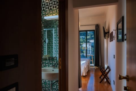 Superior Double Room | Minibar, in-room safe, desk, soundproofing