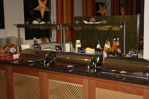 Daily buffet breakfast (EUR 11 per person)