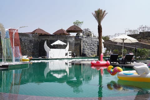 Outdoor pool, pool umbrellas