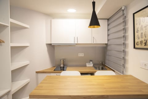 Superior Double Room | Private kitchen