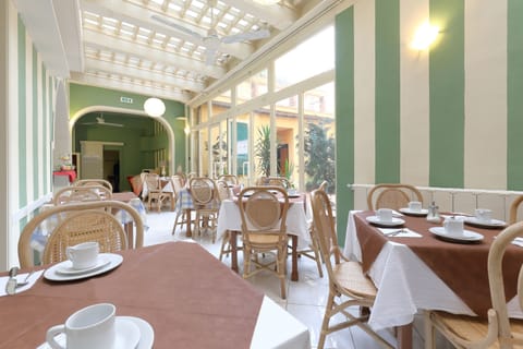 Daily buffet breakfast (EUR 5 per person)