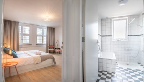 Comfort Double Room | Desk, laptop workspace, free WiFi, bed sheets