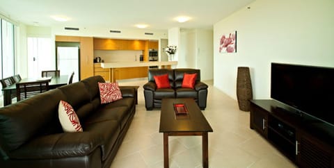 Apartment, 3 Bedrooms | 1 bedroom, individually decorated, individually furnished