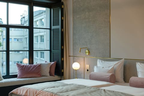 Grand Double Room | Hypo-allergenic bedding, minibar, in-room safe, individually decorated