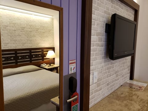 Classic Double Room, Balcony | Minibar, in-room safe, free WiFi, bed sheets