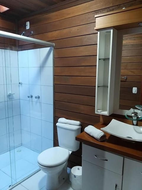 Superior Suite | Bathroom | Shower