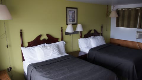 Standard Double Room, 2 Double Beds, Non Smoking | Soundproofing, free WiFi, bed sheets