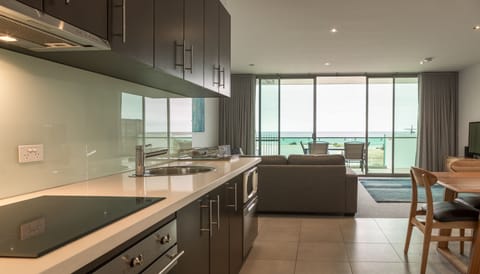 Penthouse Apartment - Ocean View | Private kitchen | Fridge, microwave, oven, stovetop