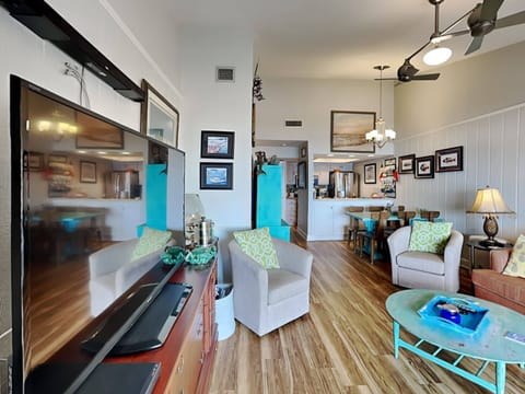 Condo, Multiple Beds, Balcony (Shore Enuff Bay - No Pets Allowed) | Interior