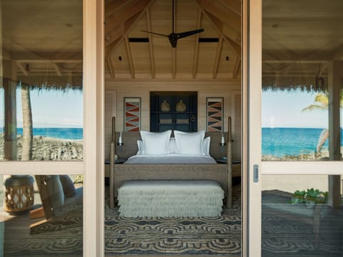 Egyptian cotton sheets, premium bedding, down comforters, minibar