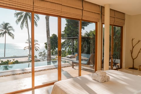 Seaview Pool Villa | In-room safe, desk, free WiFi, bed sheets