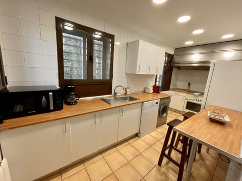 Superior House | Private kitchen | Highchair