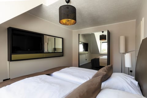 Comfort Penthouse | In-room safe, free WiFi, bed sheets