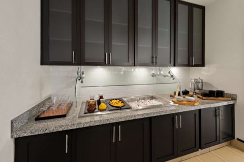 Daily full breakfast (USD 12.00 per person)