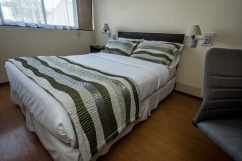 Standard Single Room | Free WiFi, bed sheets