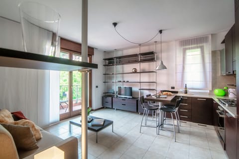 Apartment | Living area | 32-inch flat-screen TV with cable channels, TV