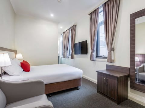 Standard Double Room, 1 Double Bed | In-room safe, iron/ironing board, free WiFi, bed sheets