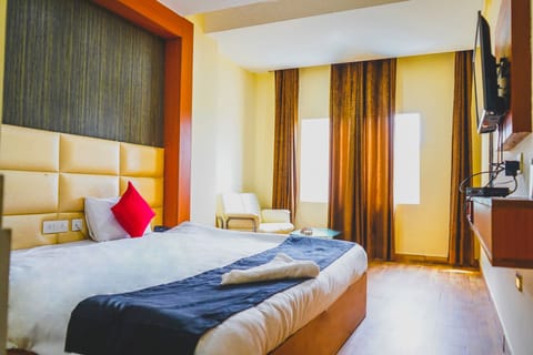 Deluxe Double Room | Free WiFi