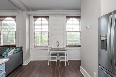 Condo, 1 Queen Bed with Sofa bed, Kitchen | Interior