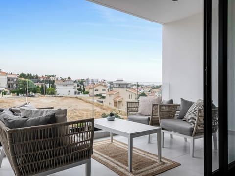 Apartment, 3 Bedrooms, Balcony, City View | Balcony