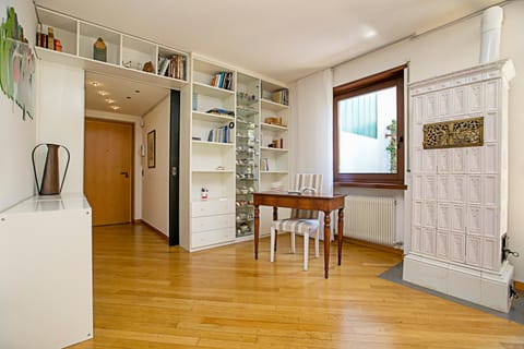 Apartment | 2 bedrooms, Internet