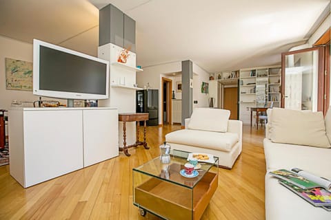 Apartment | 2 bedrooms, Internet