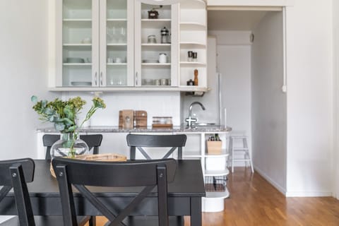 Apartment | Private kitchen | Fridge, oven, stovetop, dishwasher