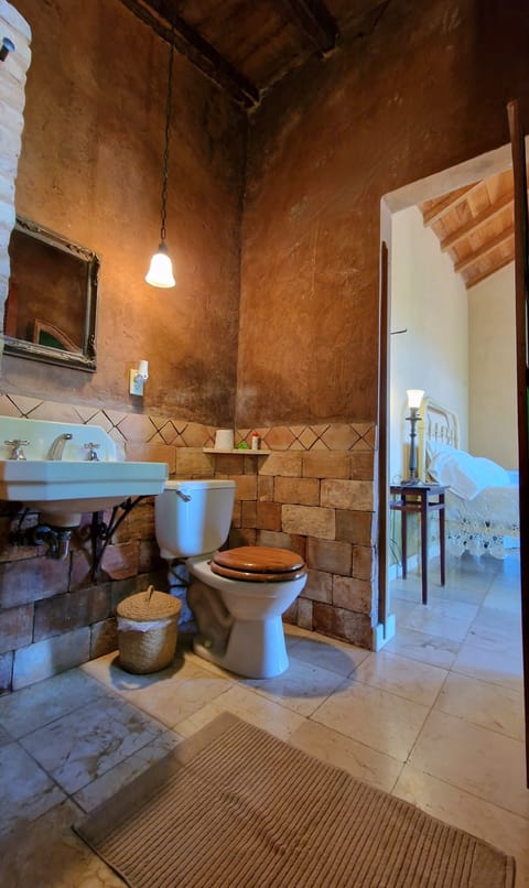 Romantic Room | Bathroom | Rainfall showerhead, heated floors, towels, soap