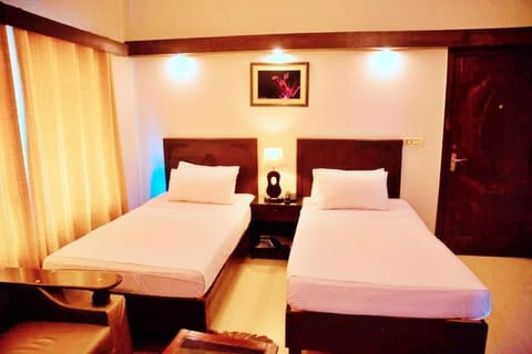 Deluxe Double Room | Free WiFi, bed sheets