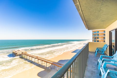 Southern Breeze Penthouse 1003 | Balcony view