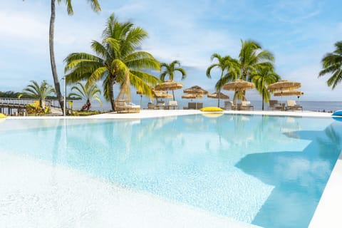 Outdoor pool, sun loungers