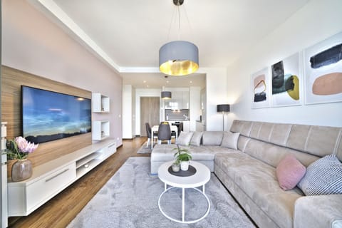 Exclusive Apartment | Living area