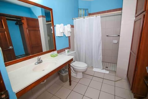 Superior Room, 2 Queen Beds | Bathroom | Shower, free toiletries, hair dryer, towels