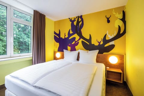 Standard Double Room | Desk, soundproofing, free WiFi, bed sheets