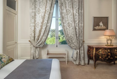 Grand Confort Double Room | 1 bedroom, premium bedding, Select Comfort beds, in-room safe