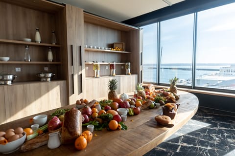 Daily buffet breakfast for a fee