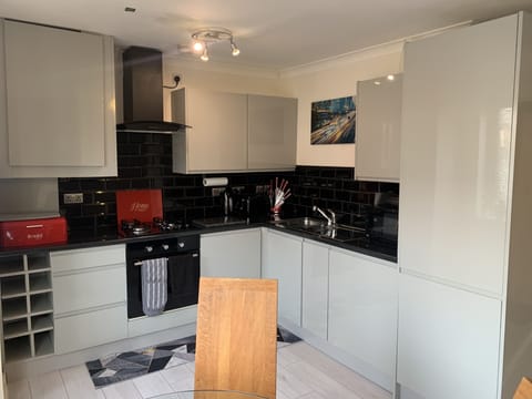 Apartment | Private kitchen | Fridge, microwave, oven, stovetop