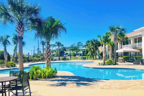 Outdoor pool, pool umbrellas